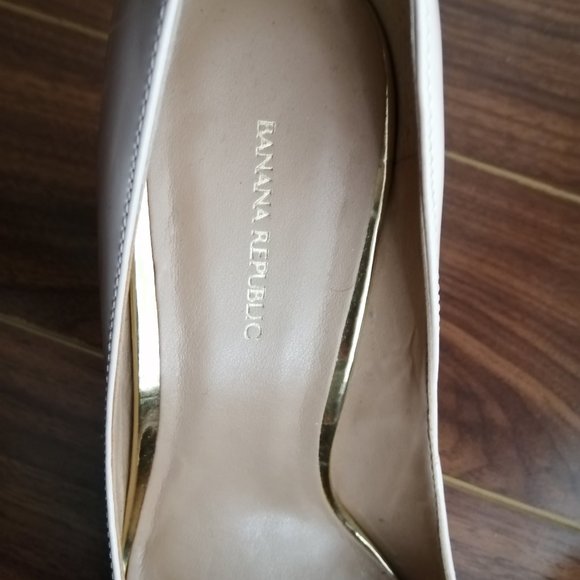 Pink Banana Republic Leather Block Heels - Picture 2 of 3